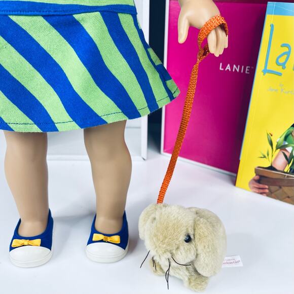 American Girl LANIE DOLL In MEET OUTFIT Dress Shoes Panties Bracelet Rabbit BOX - Picture 14 of 16